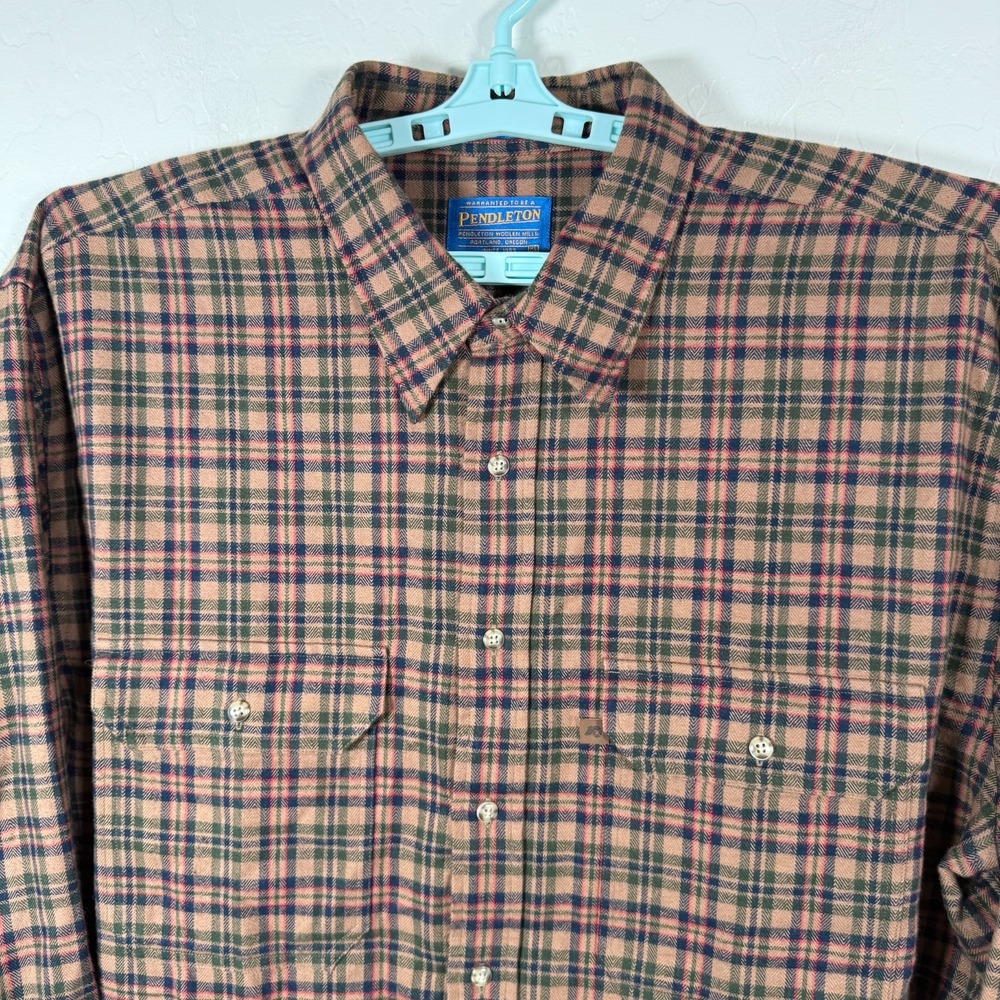 Pendleton Shirt Mens XL Brown Button Down Long Sleeve Flannel Two Pocket Plaid - Picture 2 of 8
